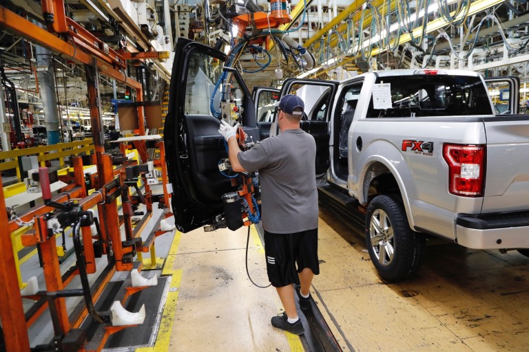 GM and Ford to close all North American plants through end of month