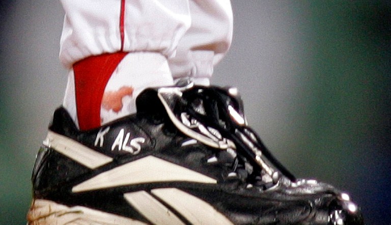 Curt Schilling belongs in the Hall of Fame; Barry Bonds and Roger Clemens do not