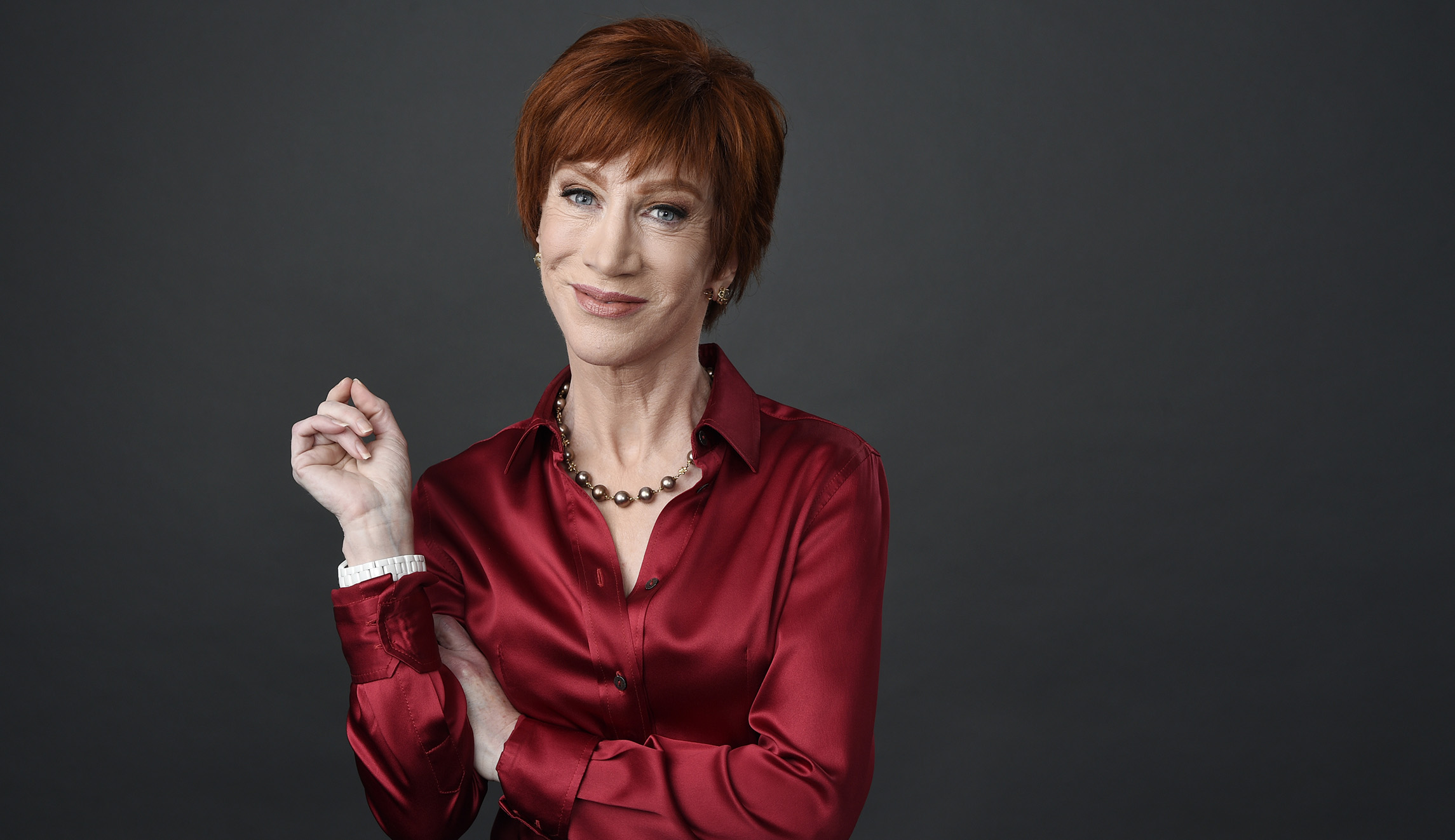 Kathy Griffin reveals lung cancer diagnosis