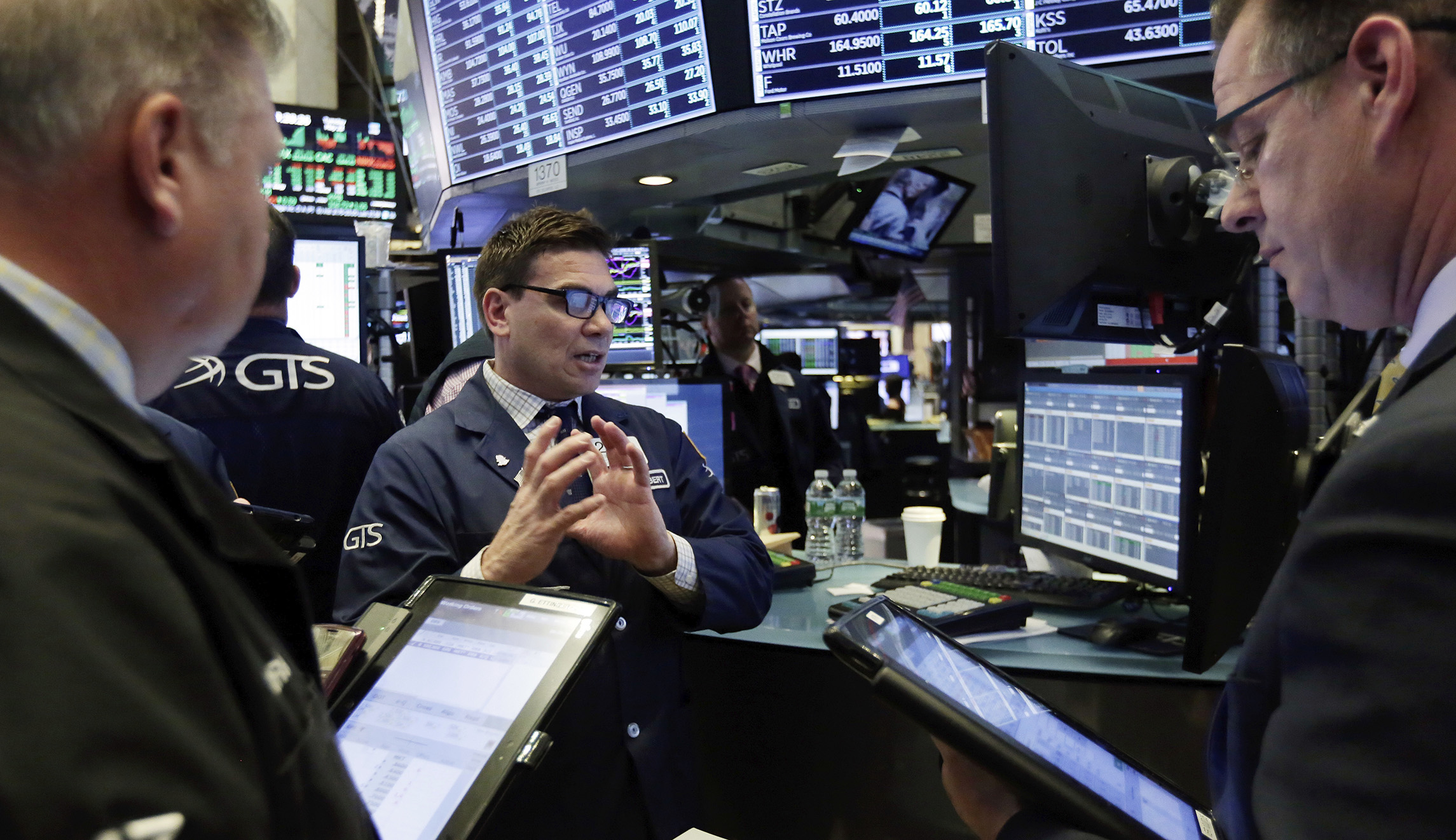 Stocks suffer worst day since 1987 as Congress and Fed fail to alleviate pandemic fears