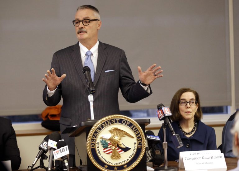 Oregon US attorney slams media for refusing to label Portland rioters as criminals