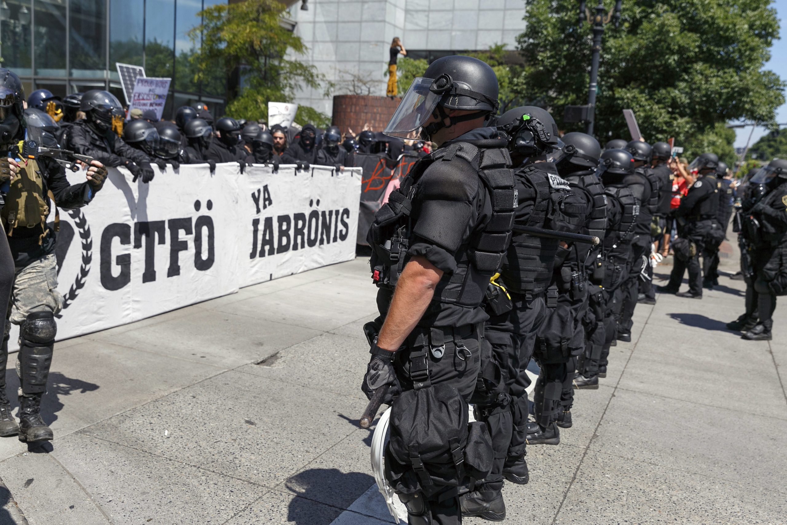 Portland’s entire rapid response team resigns following indictment of officer