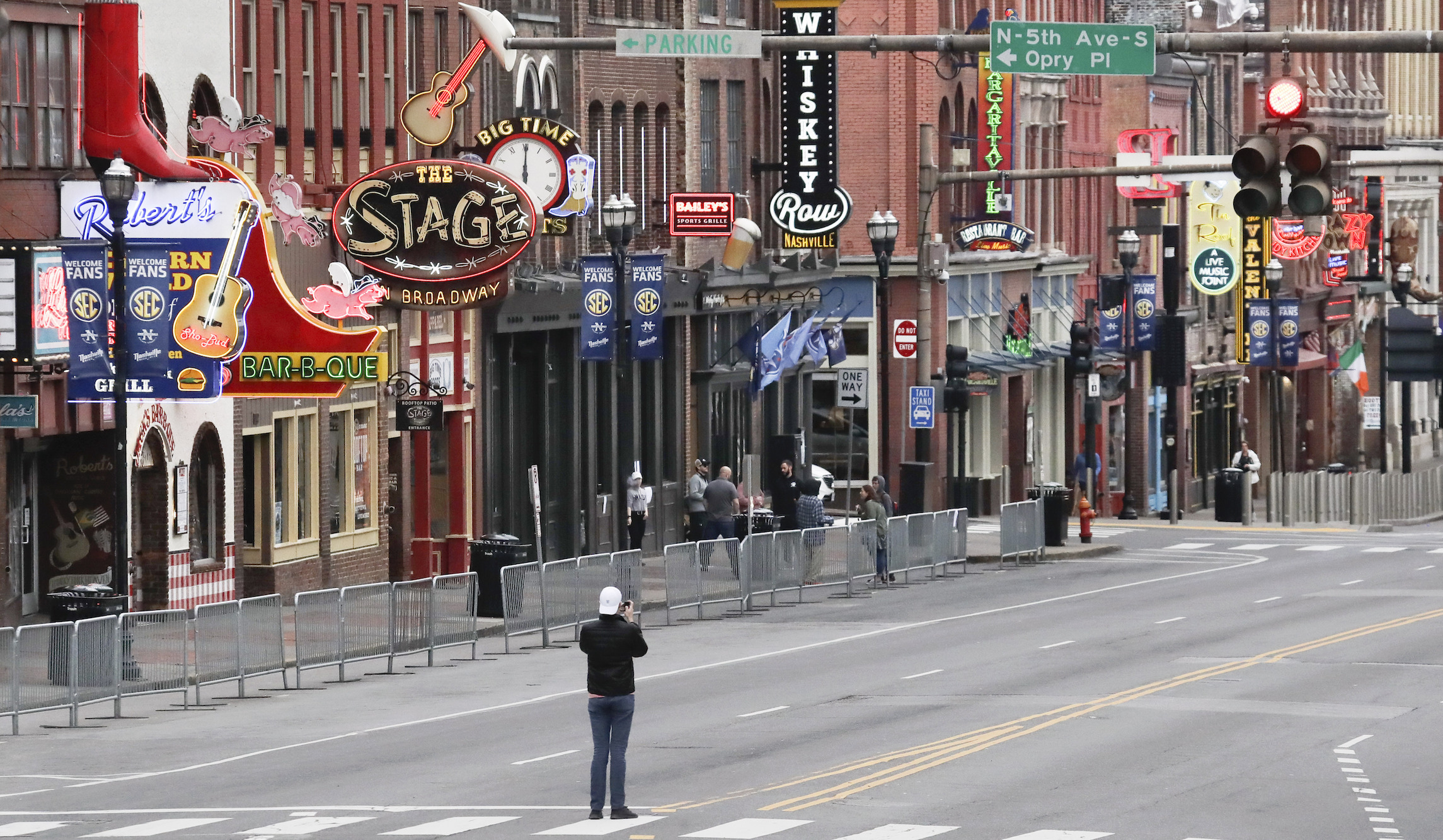 Nashville limits restaurants to 50% capacity despite no case clusters since June