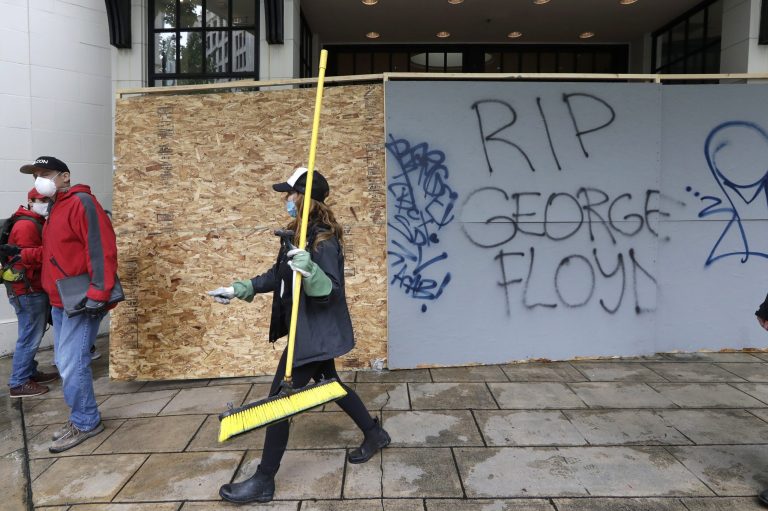 ‘I feel like I need to buy a firearm’: Radio host who mocked Trump for demanding rioting in Seattle stop sees his apartment building damaged