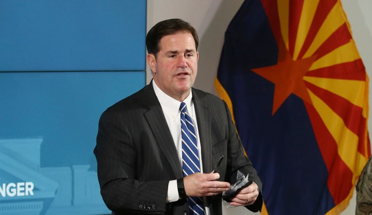 Arizona drivers have another year to renew licenses under latest governor order