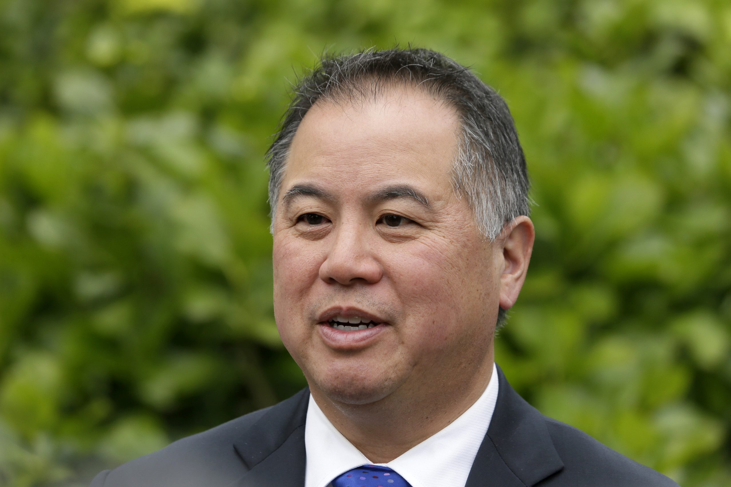 California lawmaker seeks to decriminalize jaywalking, citing disproportionate targeting of minorities