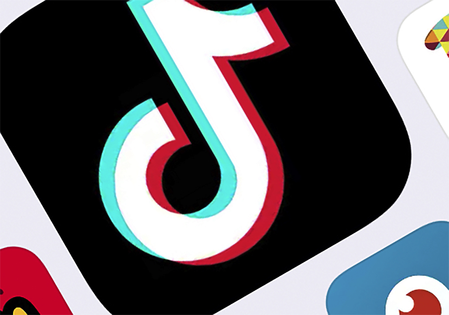 TikTok hits 1 billion active monthly users, platform says