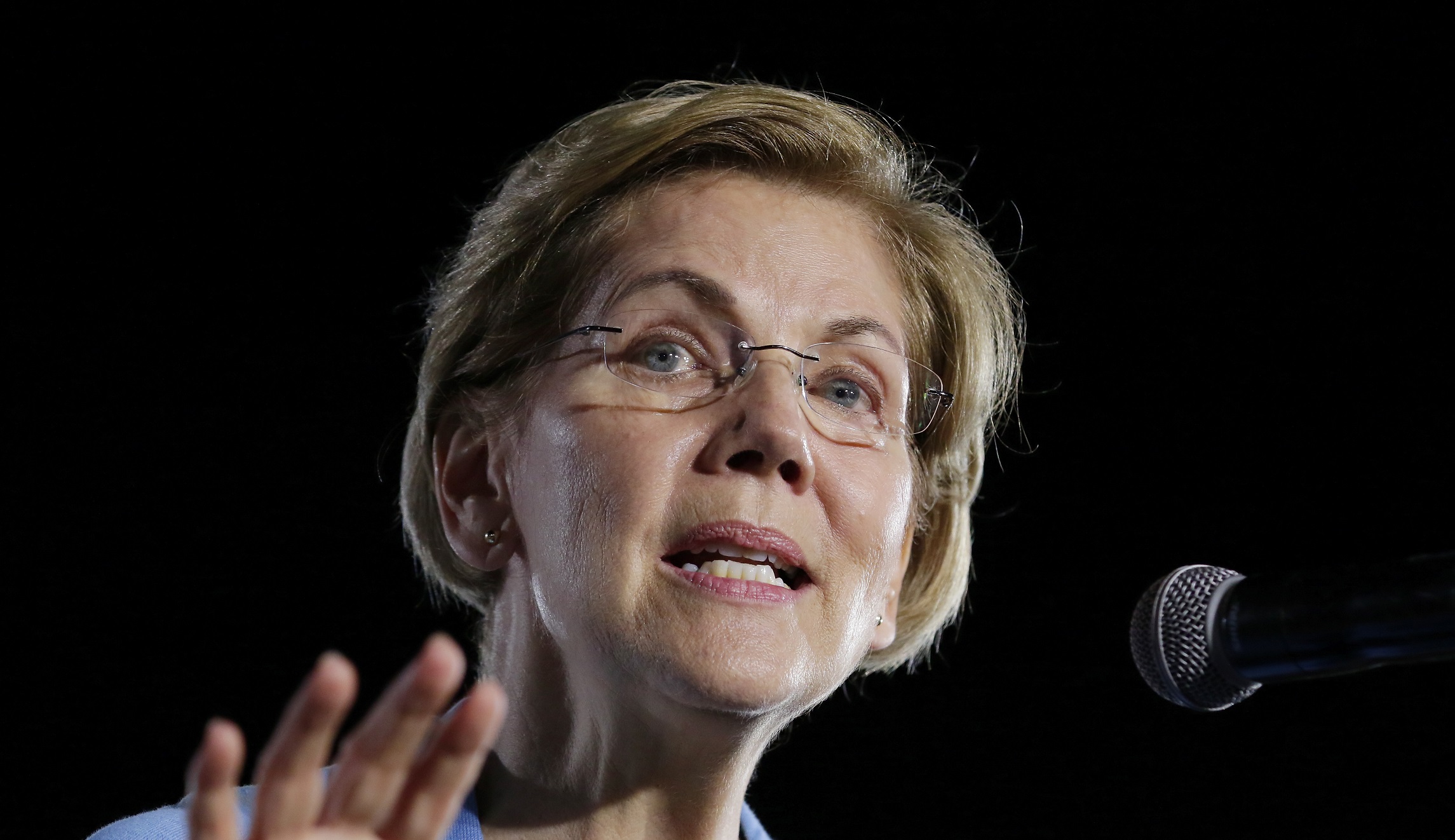 Elizabeth Warren pushes coronavirus bailout for privileged elites while calling it ‘economic justice’