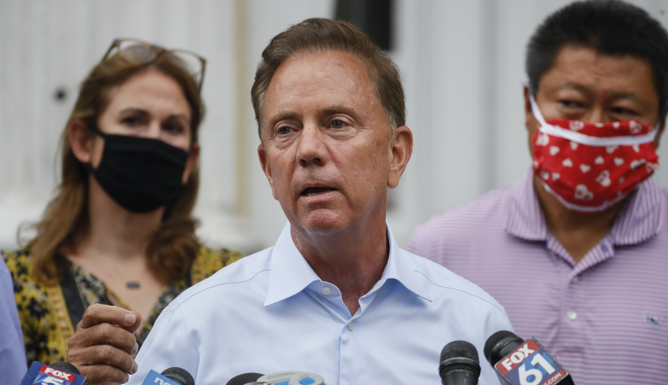 Lamont: More than two-thirds of school districts opting into Screen and Stay initiative