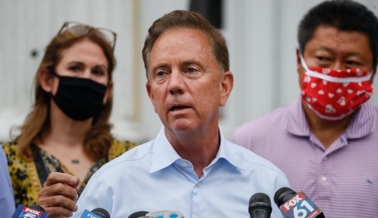 Lamont: More than two-thirds of school districts opting into Screen and Stay initiative