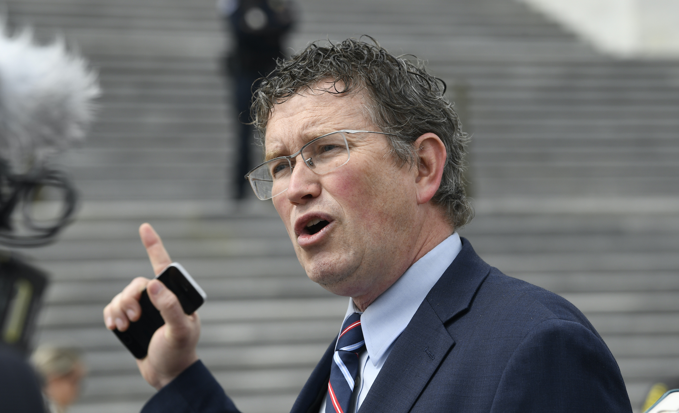 Republicans challenge Pelosi after Capitol Police are ordered to arrest those not complying with mask mandate