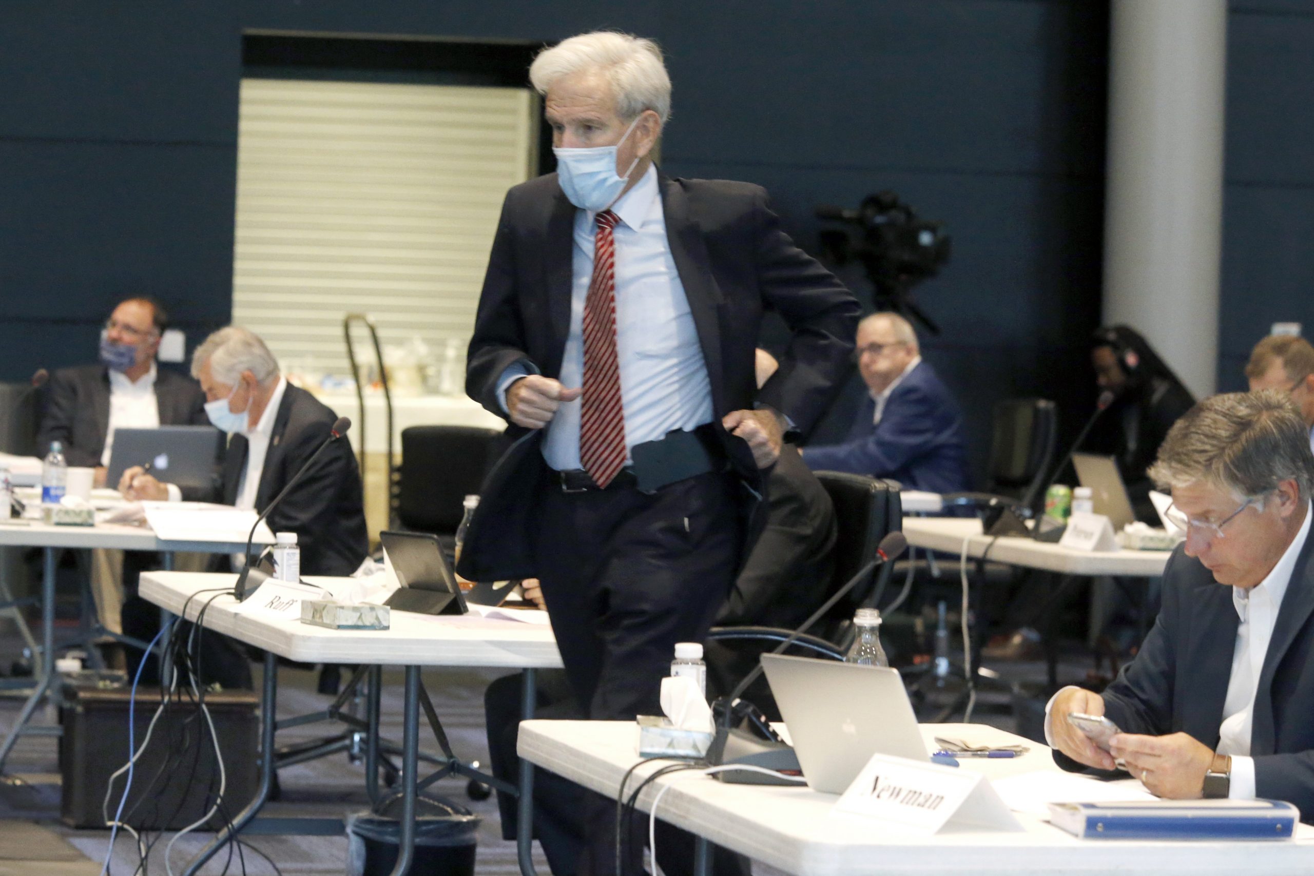 Paid quarantine leave bill dies in Virginia Senate committee