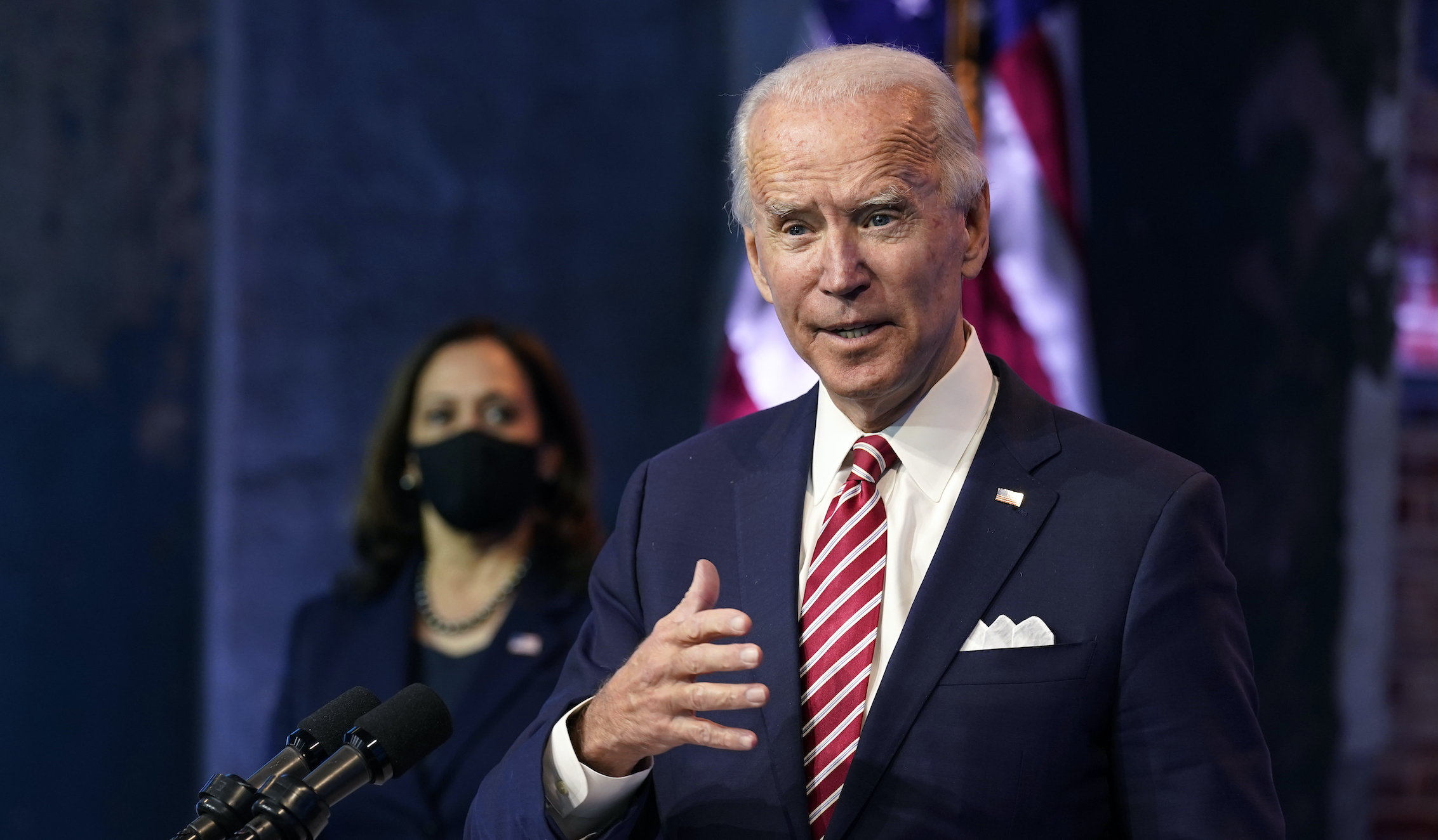 Biden seeks out Stanley McChrystal and other national security experts as Trump blocks transition briefings