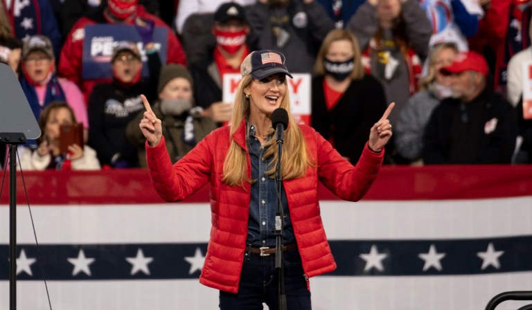 Early in-person voting starts in Georgia