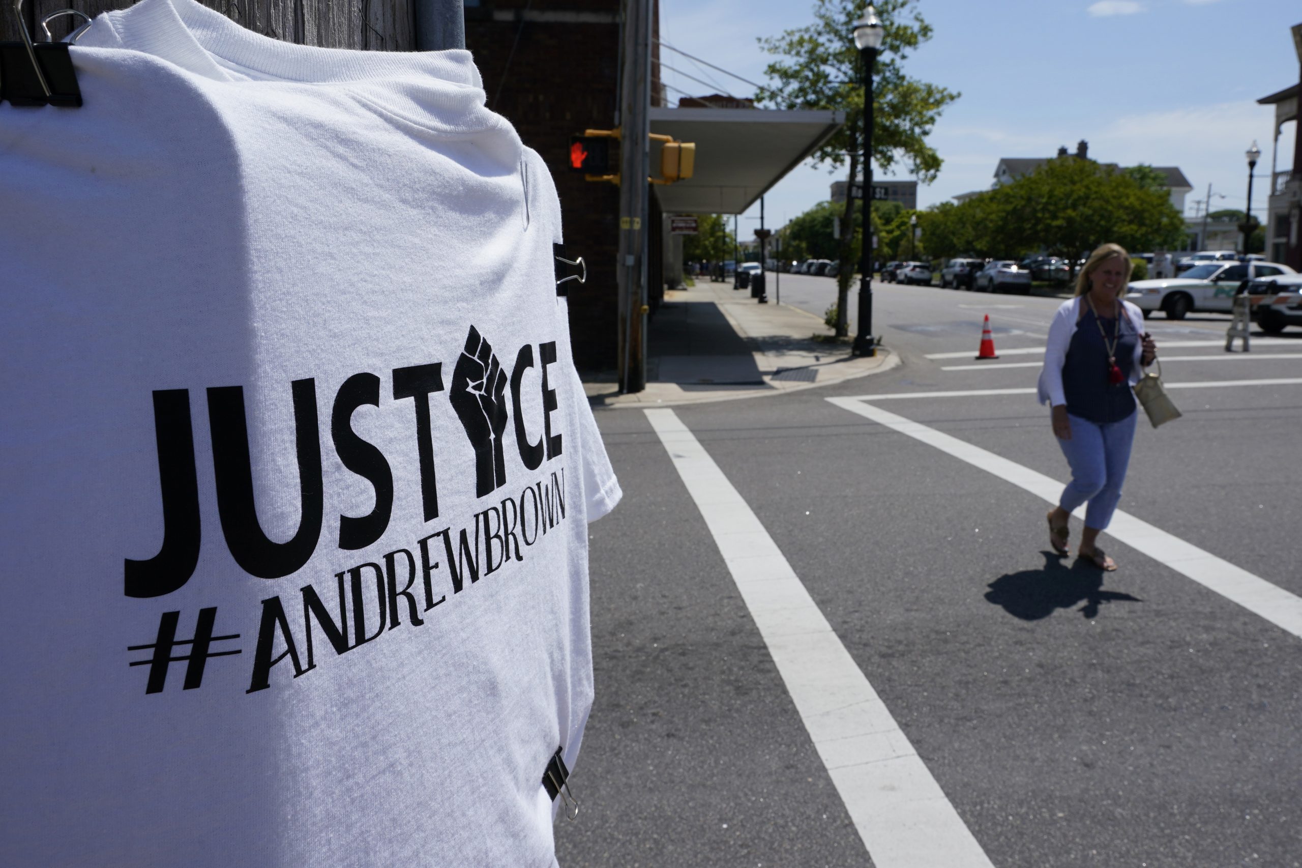 Prosecutor says Andrew Brown hit deputies with car before fatal shooting, judge delays releasing body camera footage
