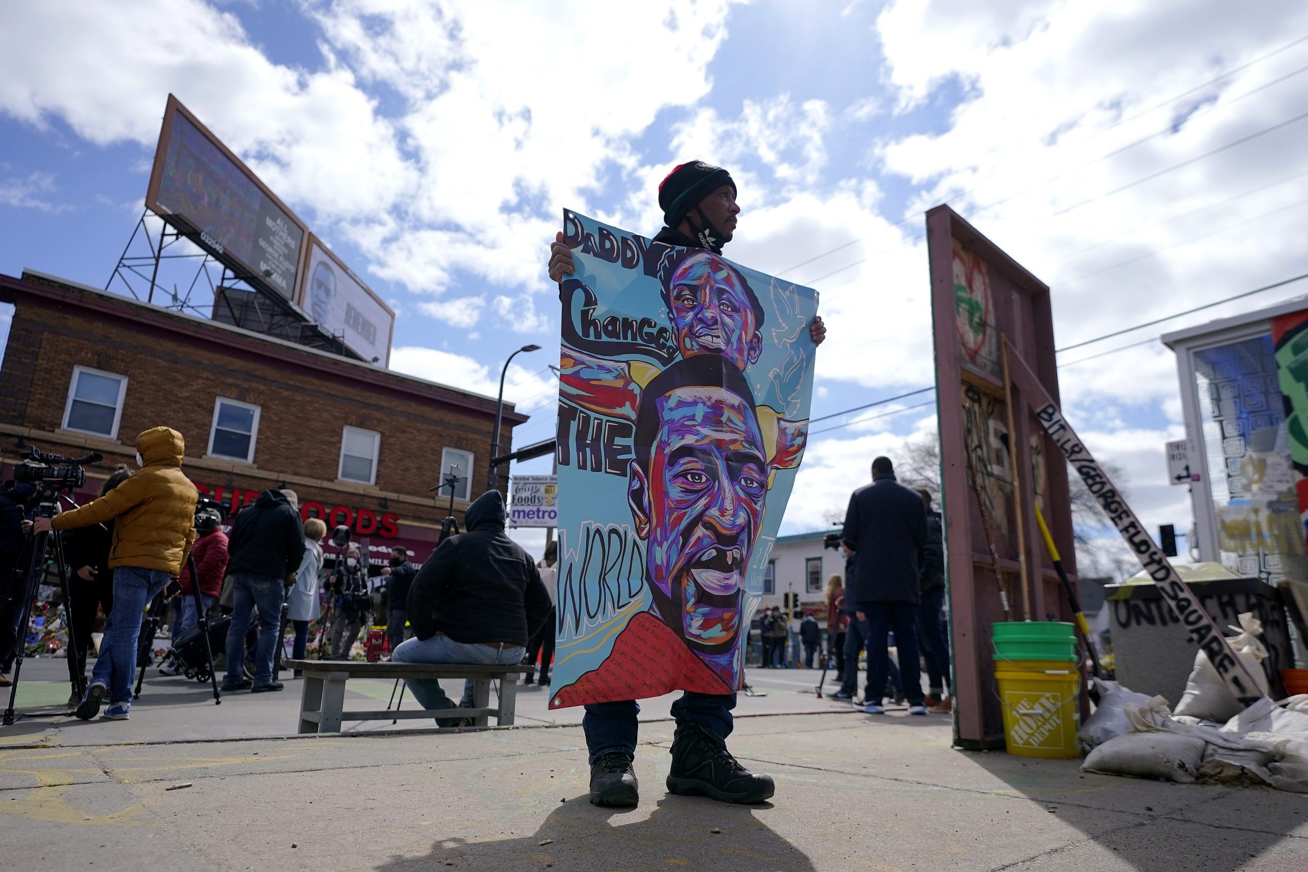 Gunfire erupts in George Floyd ‘autonomous’ zone as tensions flare on anniversary of death