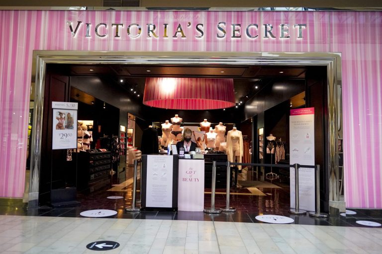 WATCH: Viral song leads to Victoria’s Secret open letter in effort to ‘regain trust’