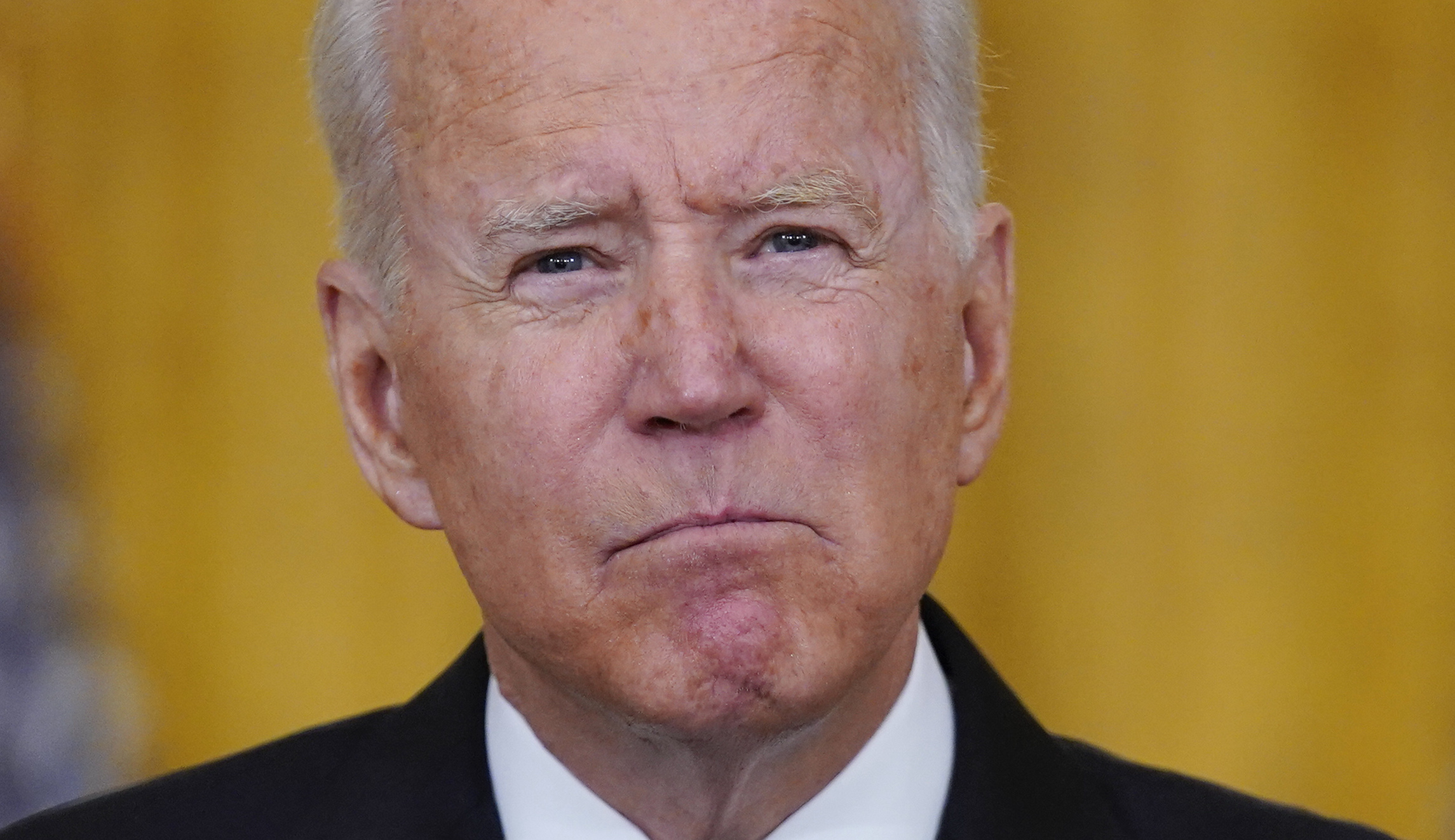 Brutal new poll has Biden 14 points underwater