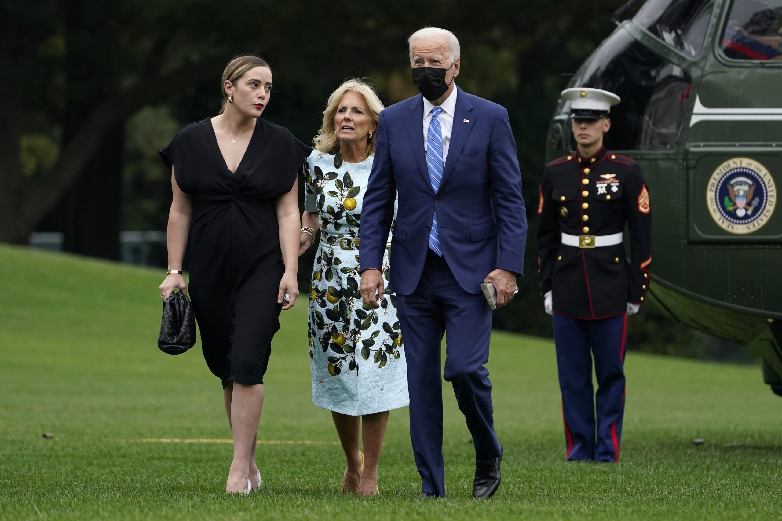Biden to host White House wedding reception for granddaughter