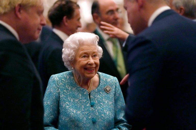 Queen Elizabeth II spent night in hospital after scrapping trip, Buckingham Palace says