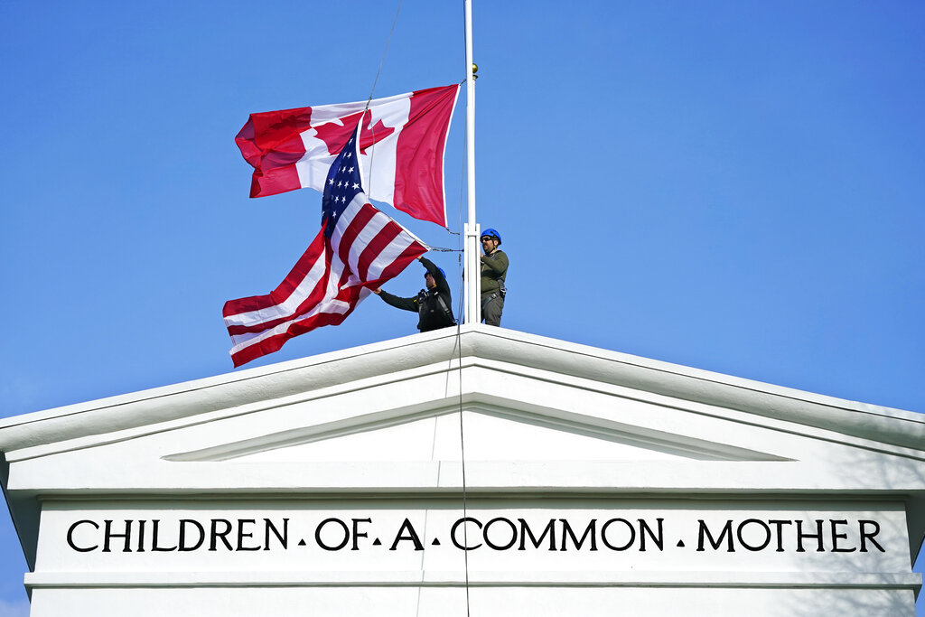 Two omicron COVID-19 cases reported in Canada