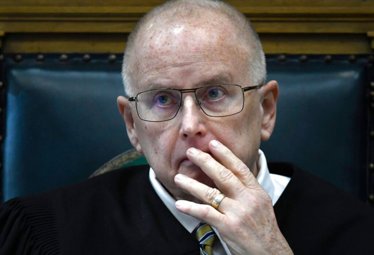 Judge in Kyle Rittenhouse case receives threatening emails