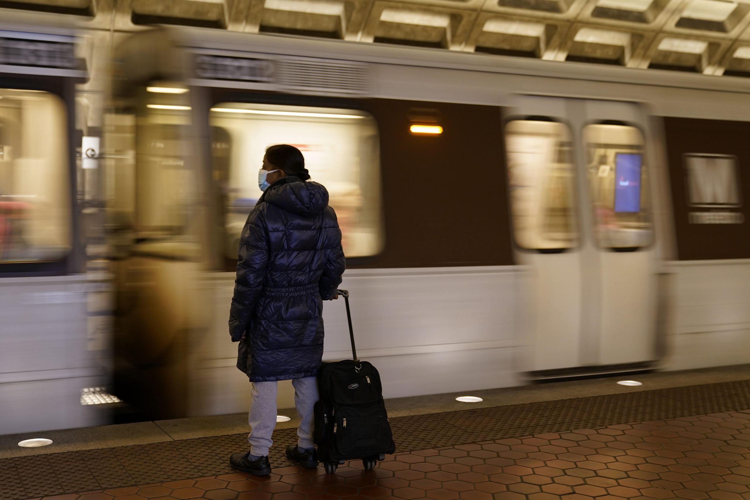 Metro launches prototype gates to prevent fare evasion