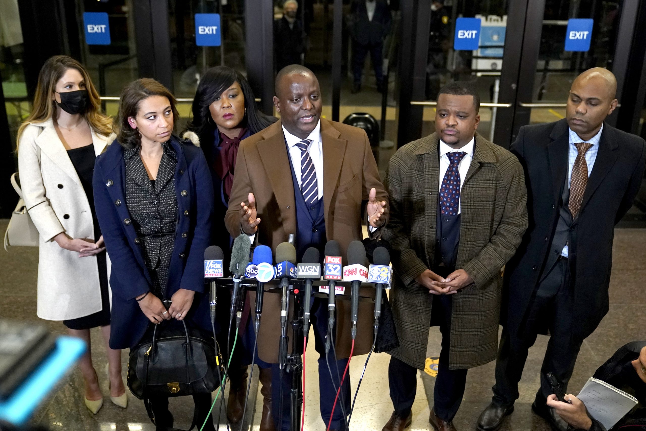 Jussie Smollett’s attorneys request new trial or verdict change