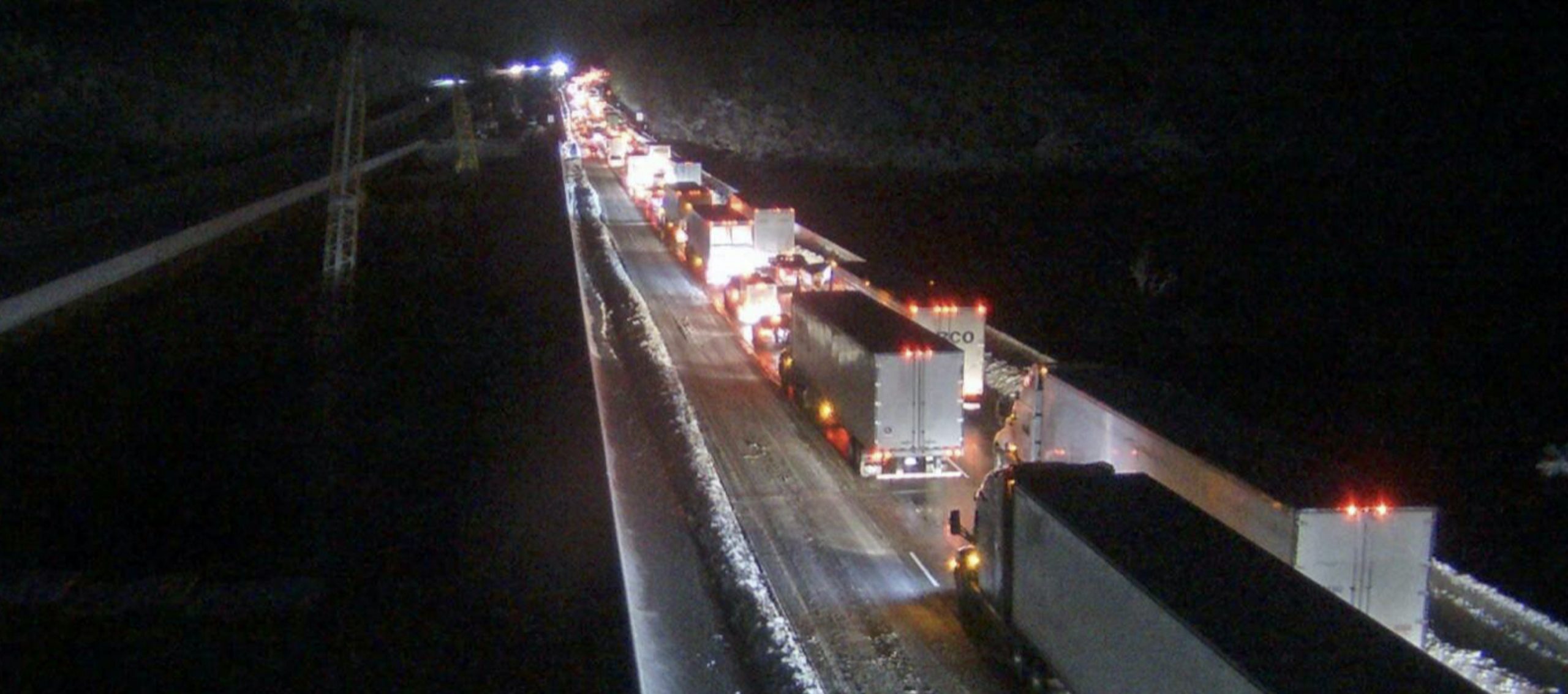 Even senators get stuck in traffic during snow