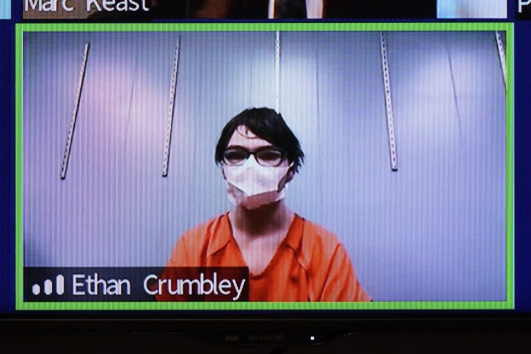 Michigan shooting suspect waives court hearing, sending case to trial