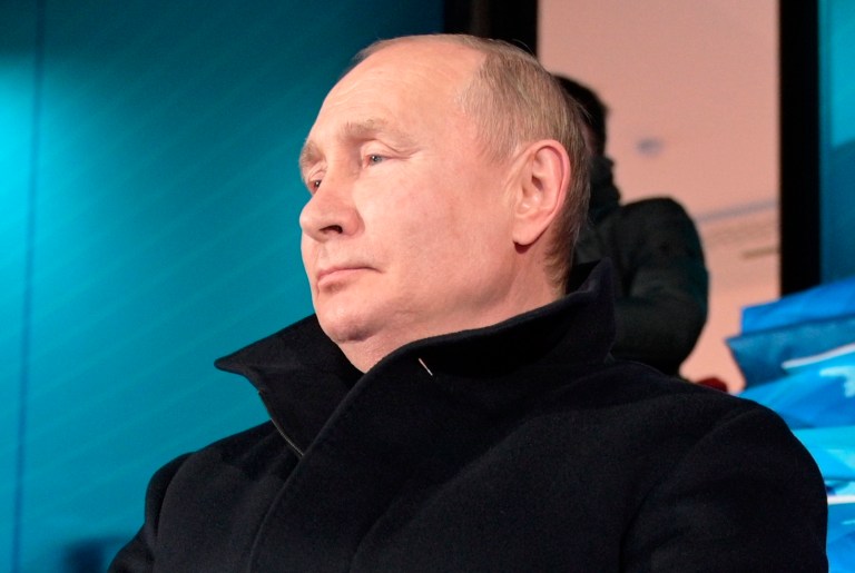 SEE IT: Putin ‘sleeps’ on Ukrainian Olympic team