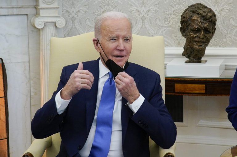 White House defends disconnect with Ukraine on Russia threat assessment