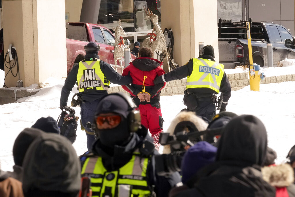 ‘A sad day for Canada’: 100-plus arrested as police in Ottawa target Freedom Convoy