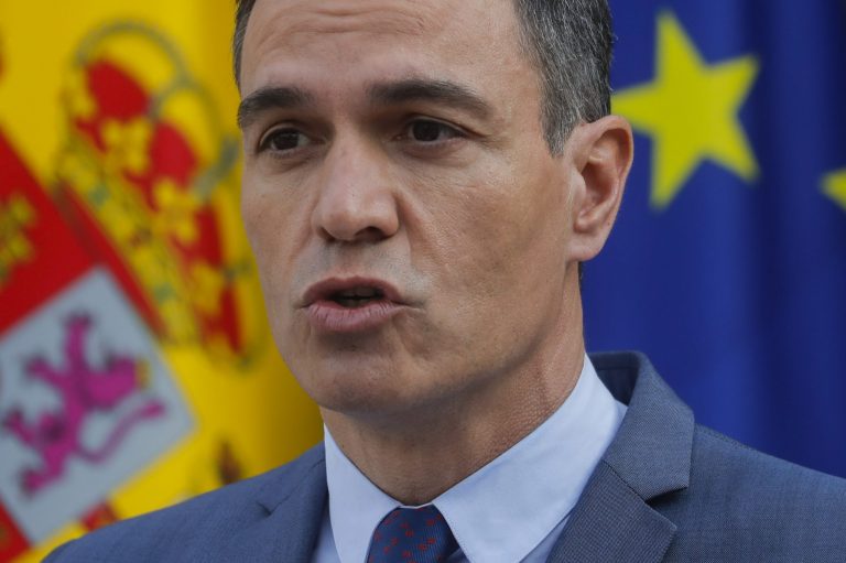 Spain to deliver arms to Ukraine in military aid policy shift