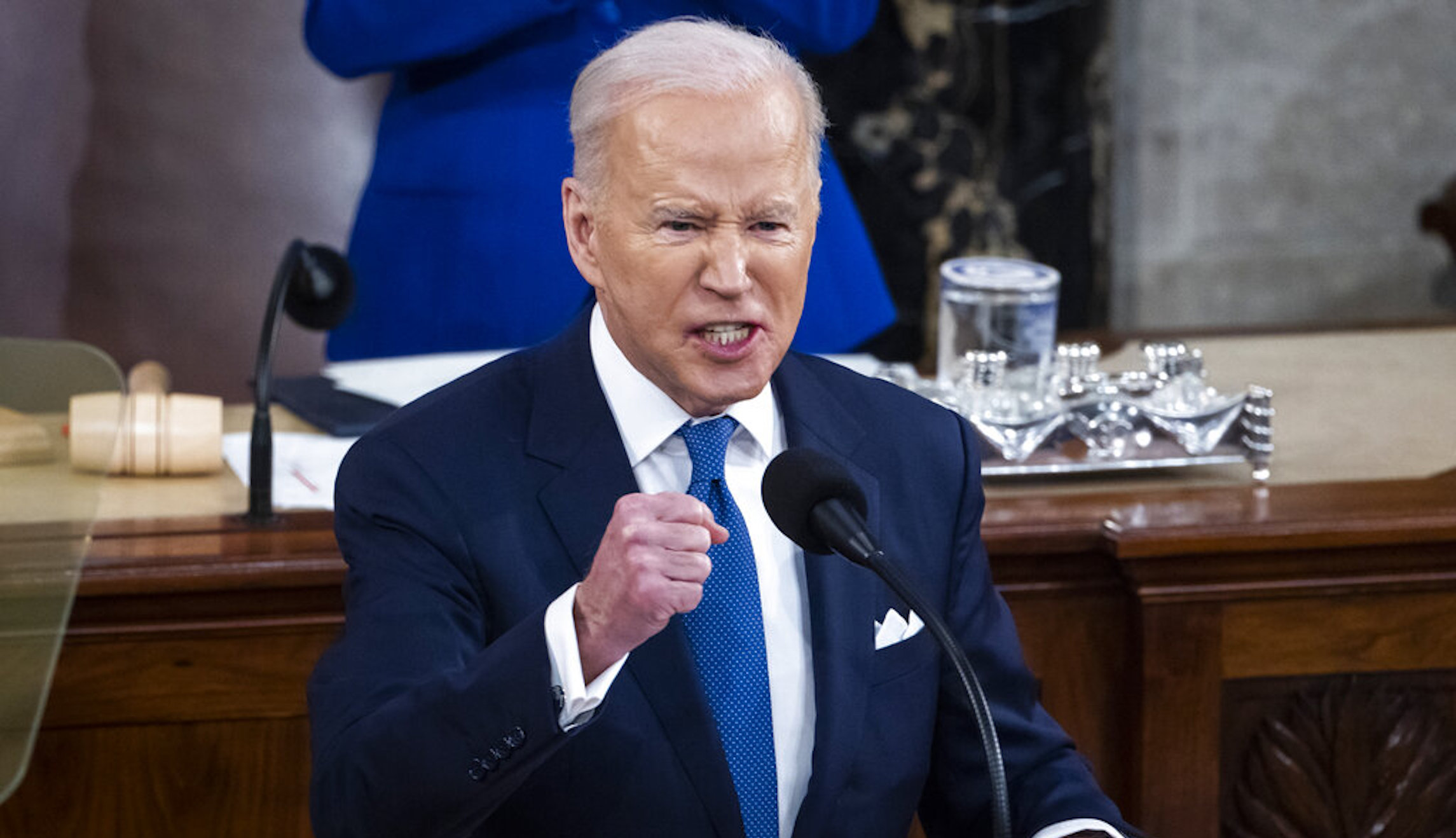 Biden tries to make everyone forget his divisiveness the last two years in State of the Union speech
