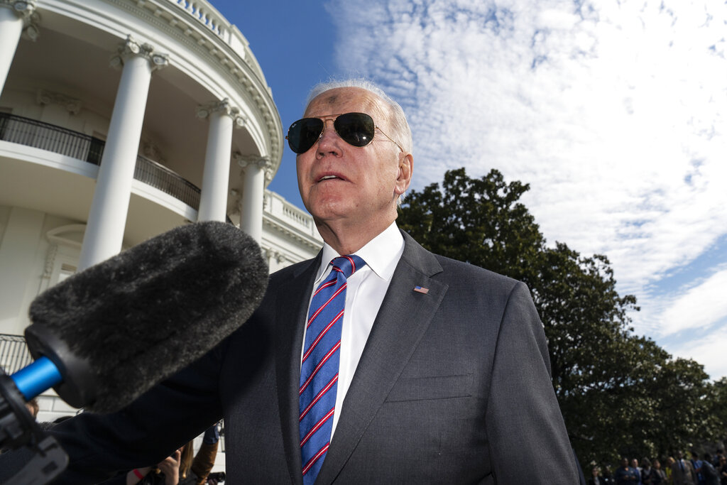Only 1 in 4 Democratic voters support a 2024 Biden run: Poll