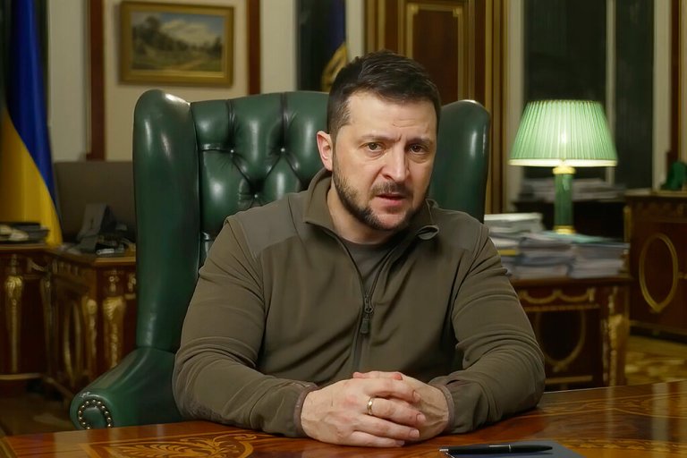 Zelensky says between 2,500 and 3,000 Ukrainian soldiers have died