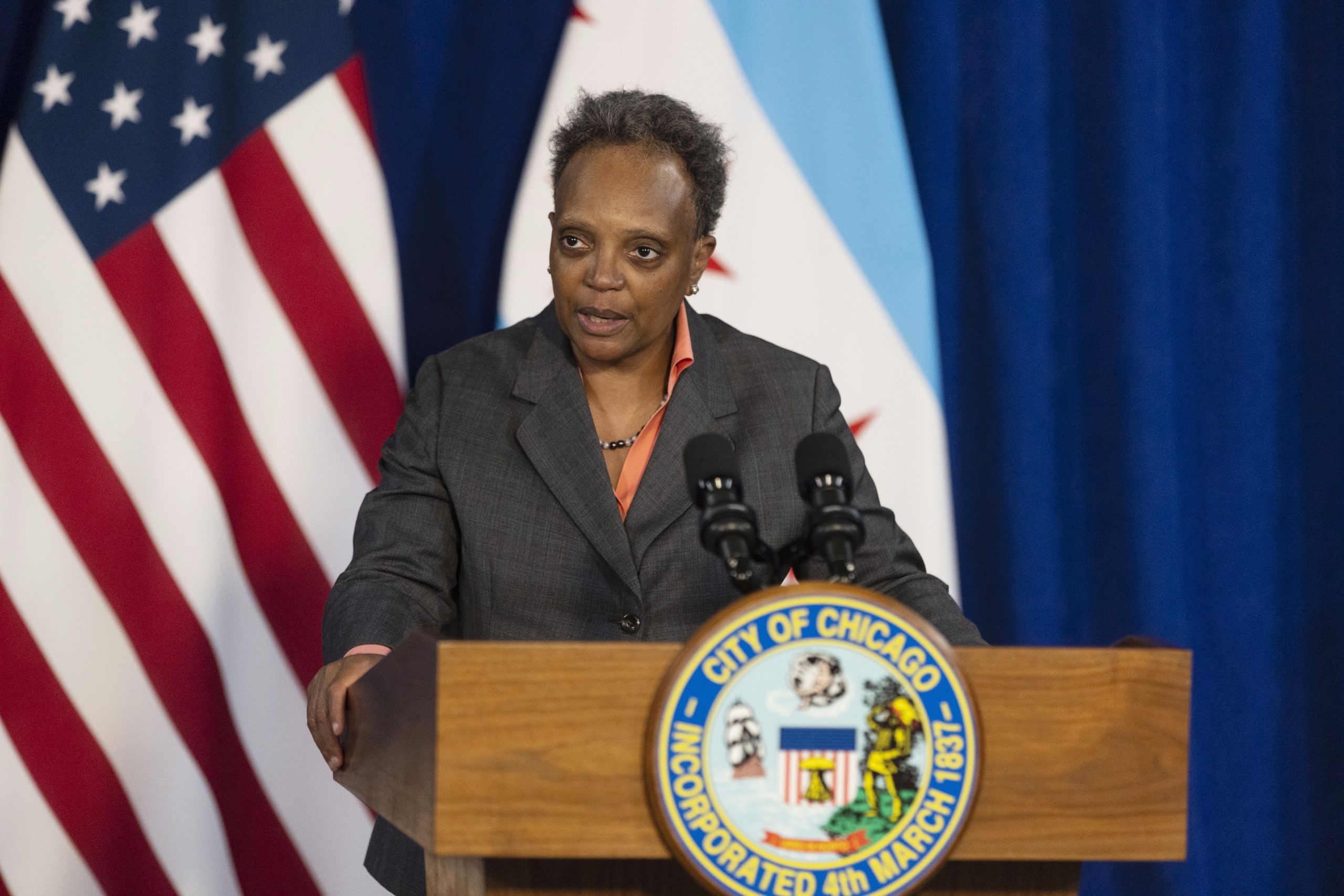 Lightfoot tightens curfew on teenagers following fatal shooting