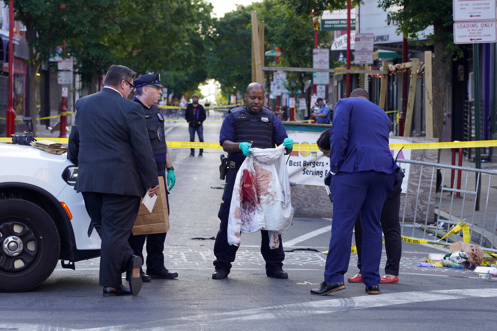 Year in Review: Crime plagues big cities in 2022