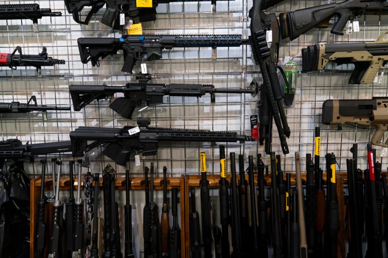 Big shot: Florida congressional candidate to give away AR-15s in fundraiser
