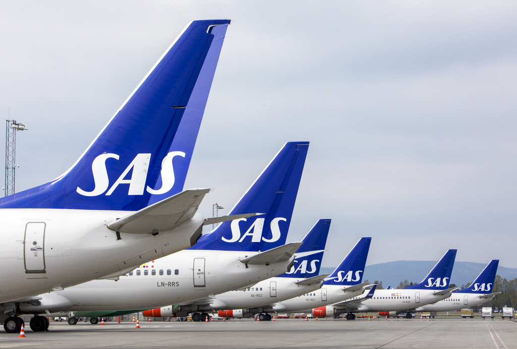 Google sees search spikes for delayed and canceled flights: Report