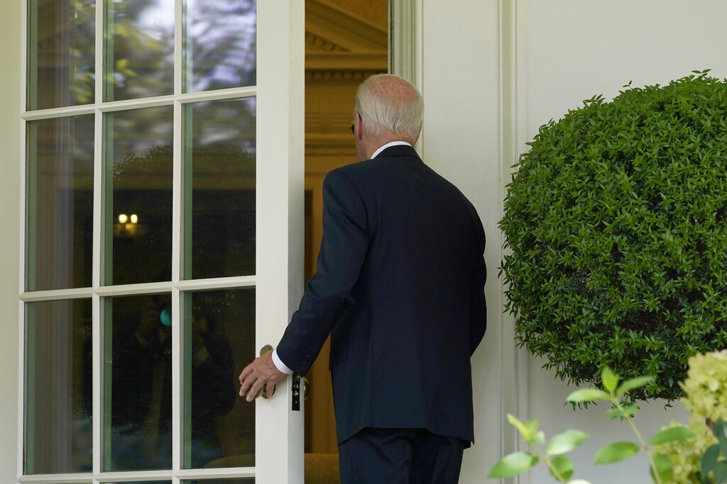 Biden retests positive for COVID-19 in ‘rebound’ infection