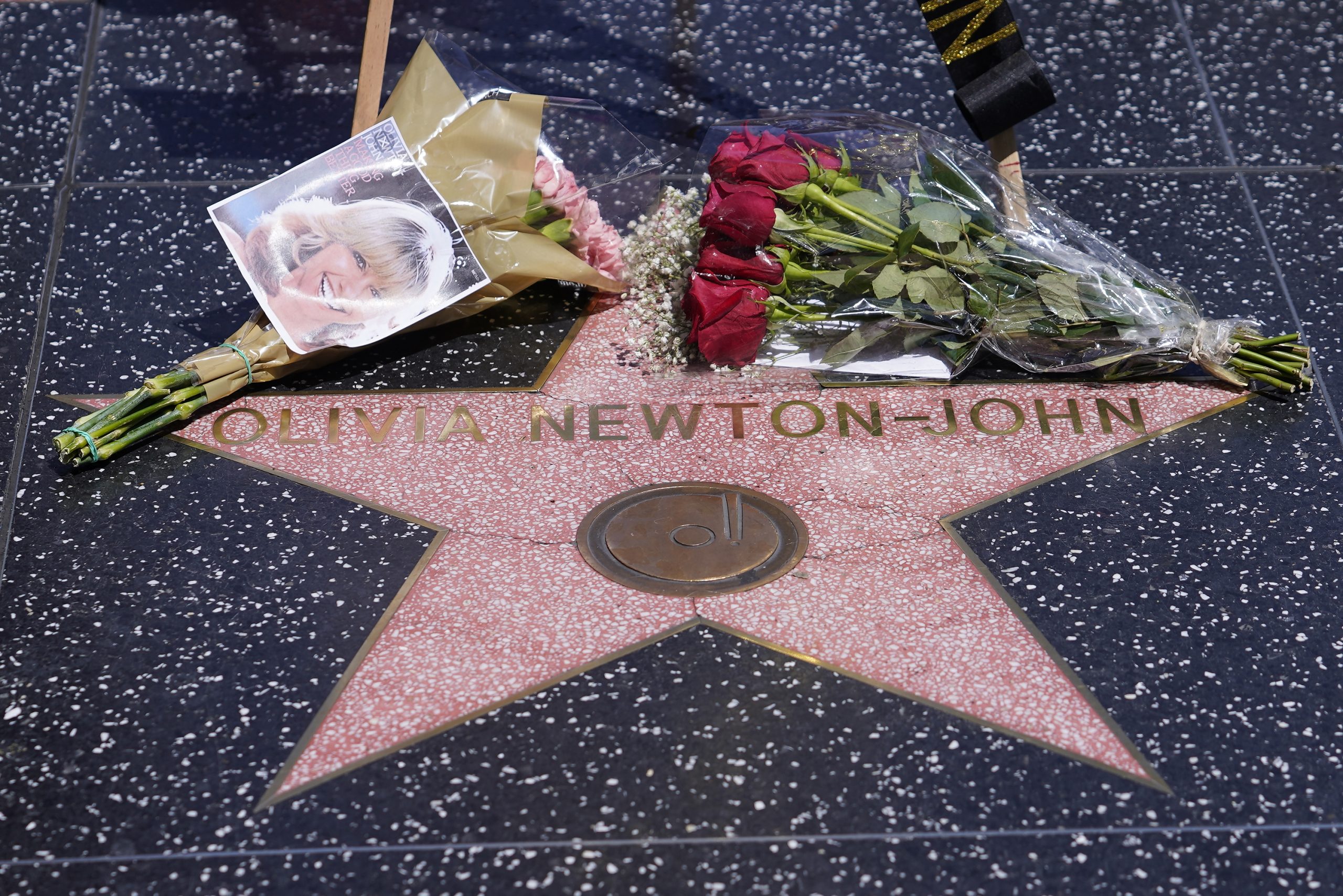 Obit Olivia Newton John