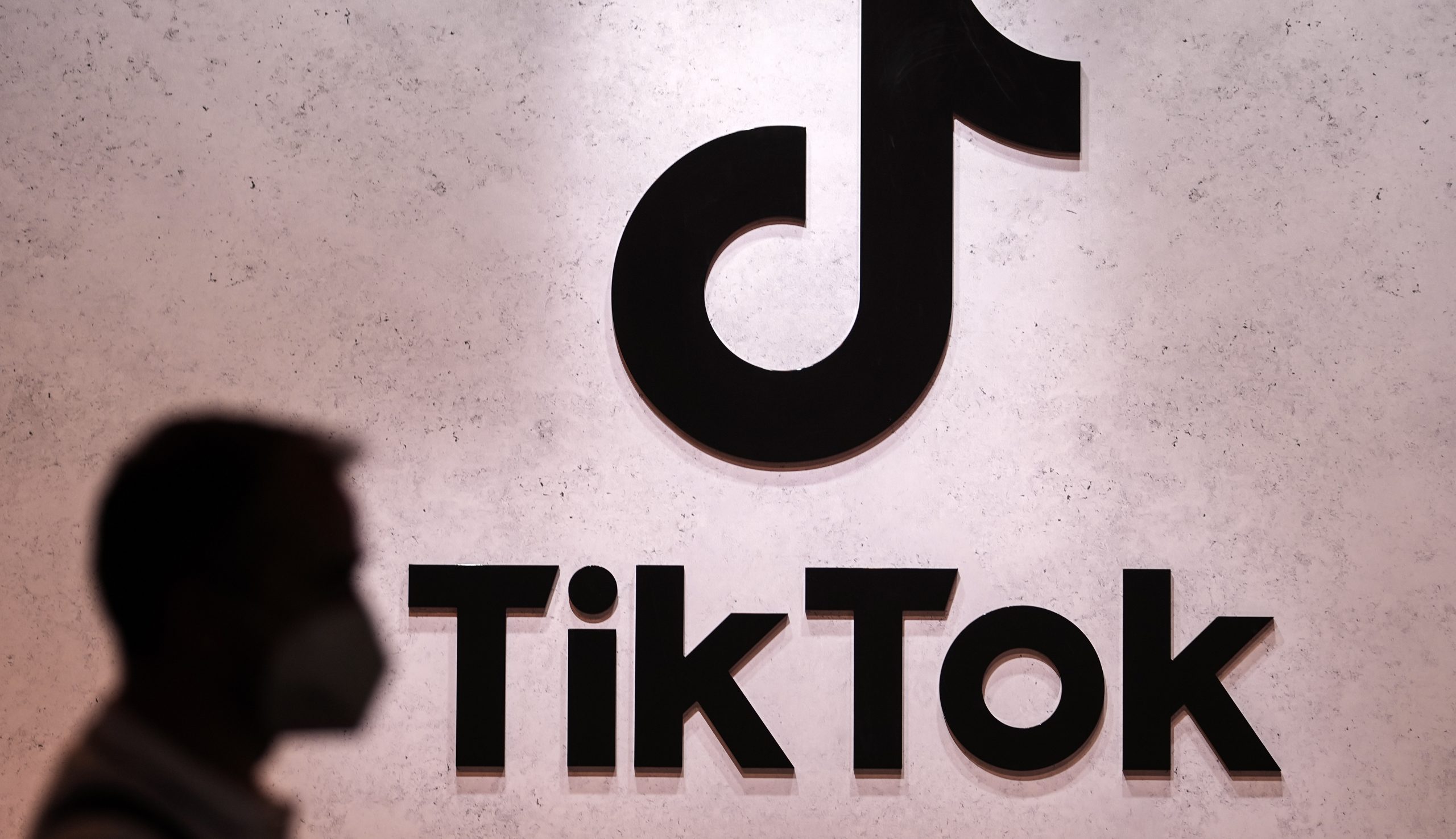 TikTok proposes additional security measures to mollify US regulators
