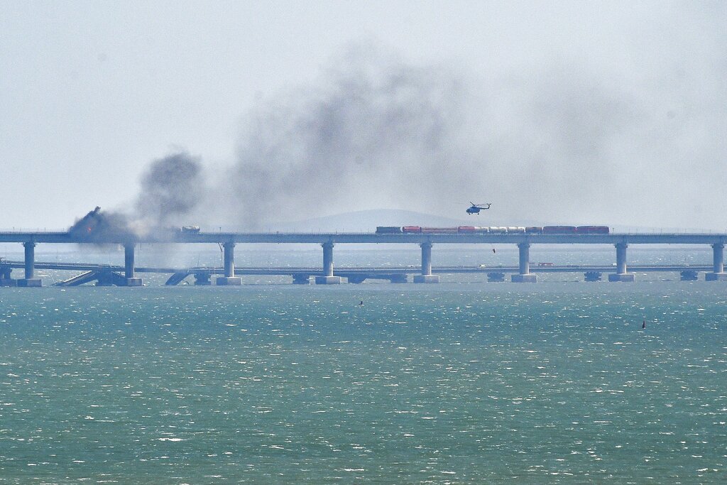Crucial bridge linking Crimea to Russia collapses in suspected truck bomb attack