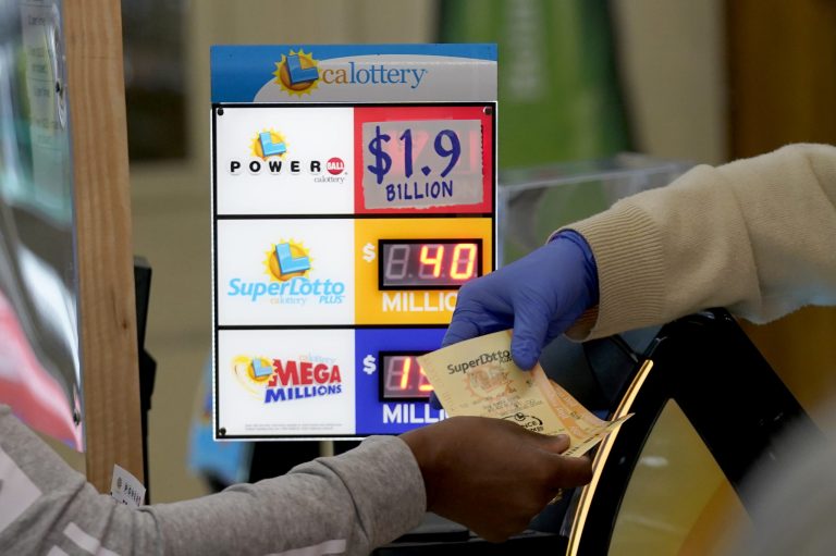 Powerball winning numbers: Winning ticket for record $2.04 billion jackpot sold in California