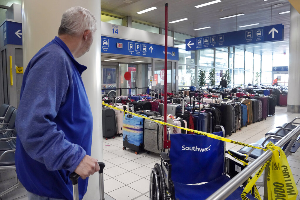 To fix the airlines, the government must first do no harm