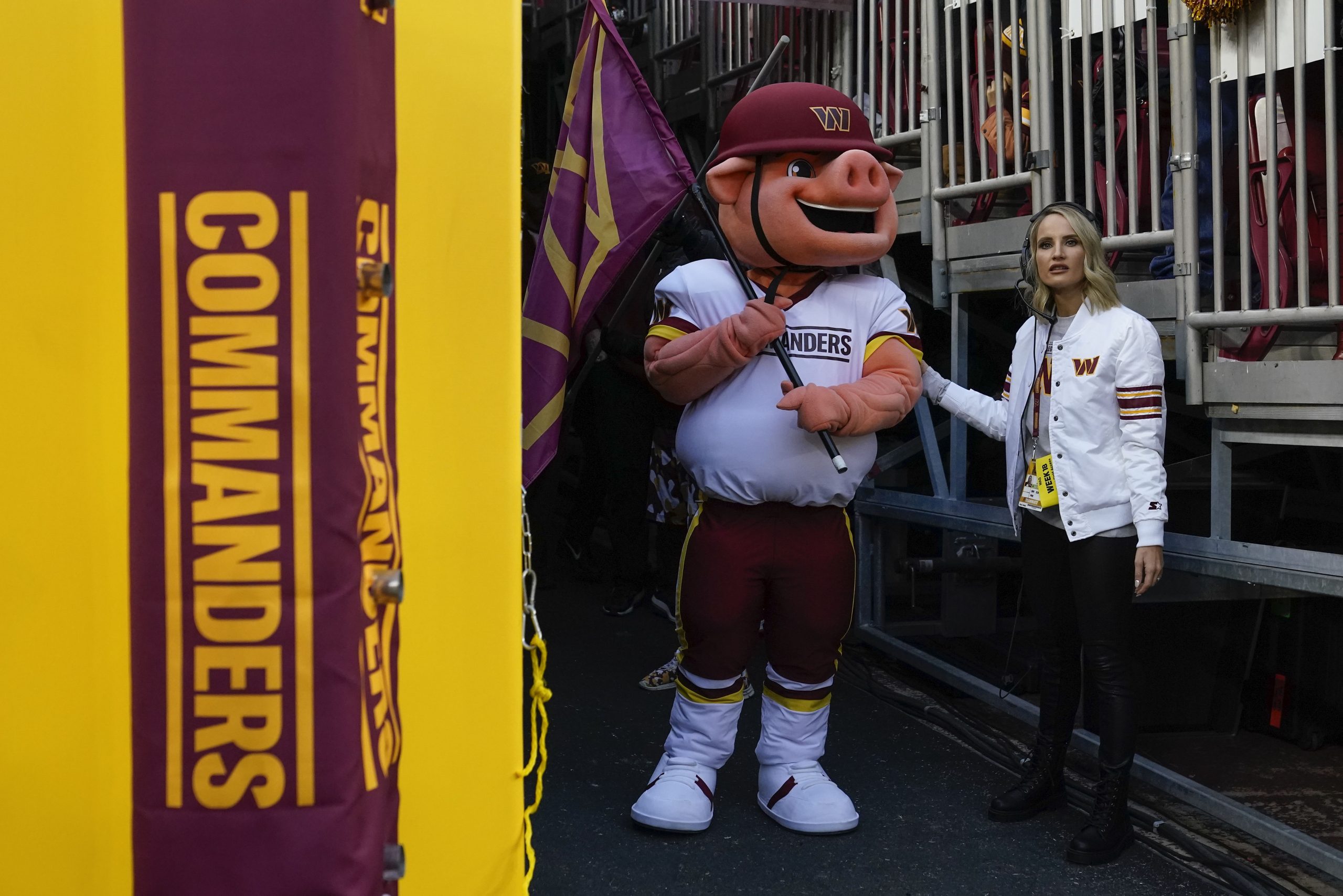 Cowboys Commanders Football