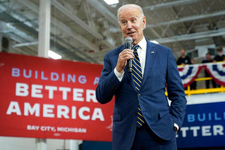 President Joe Biden speaks about manufacturing jobs and the economy at SK Siltron CSS, a computer chip factory in Bay City, Mich., Nov. 29, 2022. 
