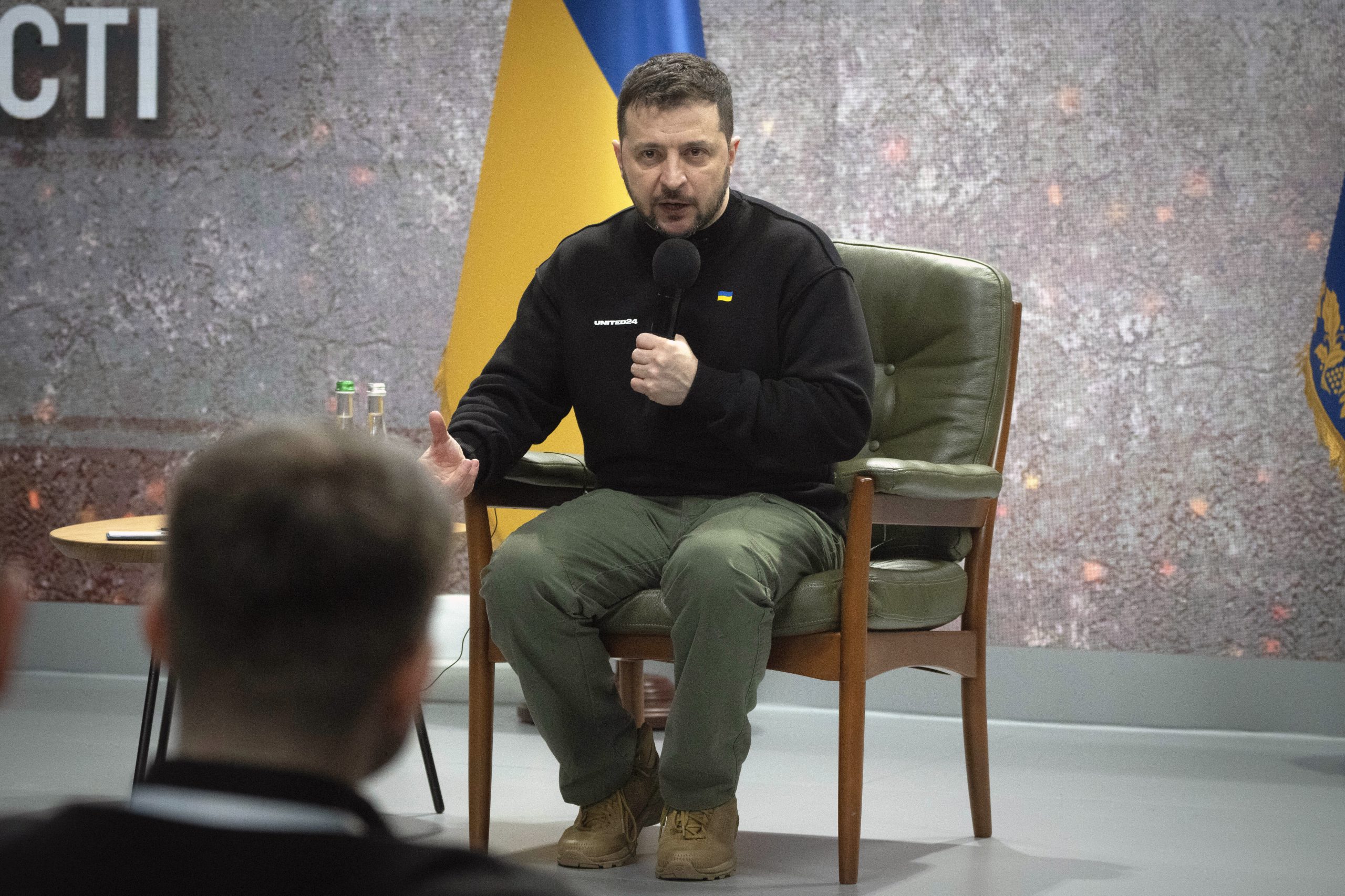 Calls to end US aid to Ukraine are ‘dangerous,’ Zelensky says